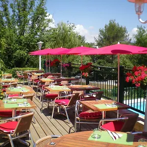 https://ibis-antibes-sophia-antipolis.fr-provencehotel.com